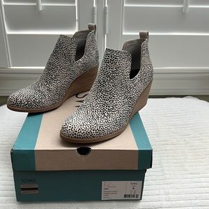 Toms Black and White Ankle Booties